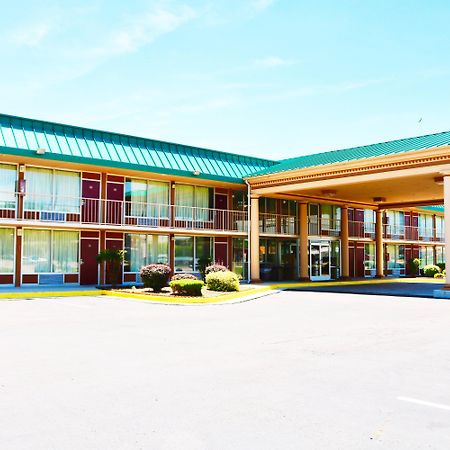 Red Roof Inn & Suites Cave City Exteriér fotografie