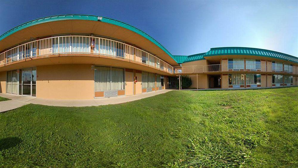 Red Roof Inn & Suites Cave City Exteriér fotografie