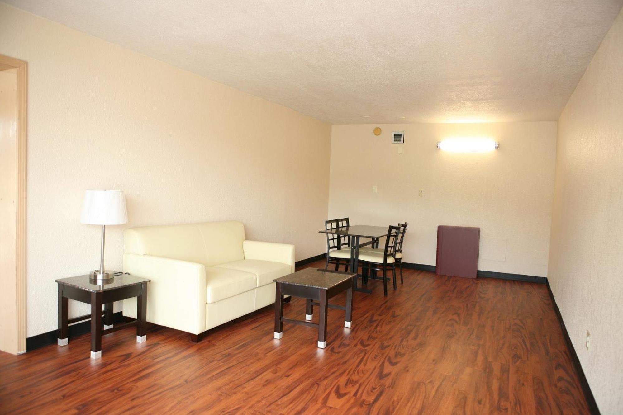 Red Roof Inn & Suites Cave City Exteriér fotografie